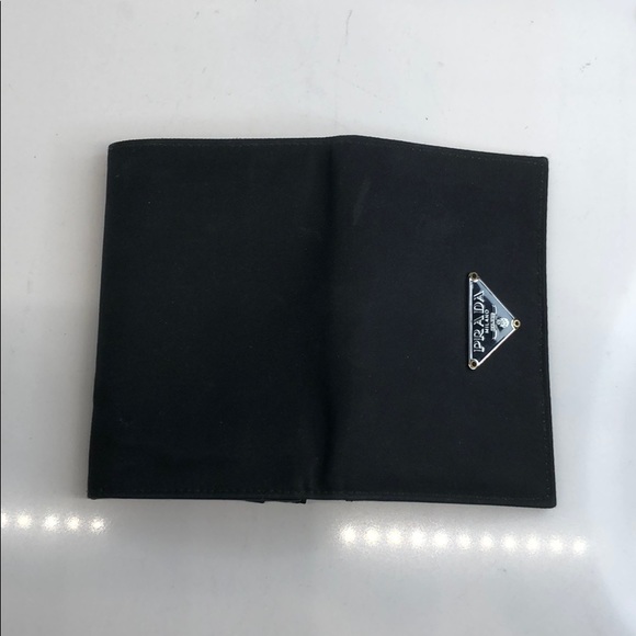 VINTAGE Authentic PRADA BIFOLD WALLET - Picture 7 of 8